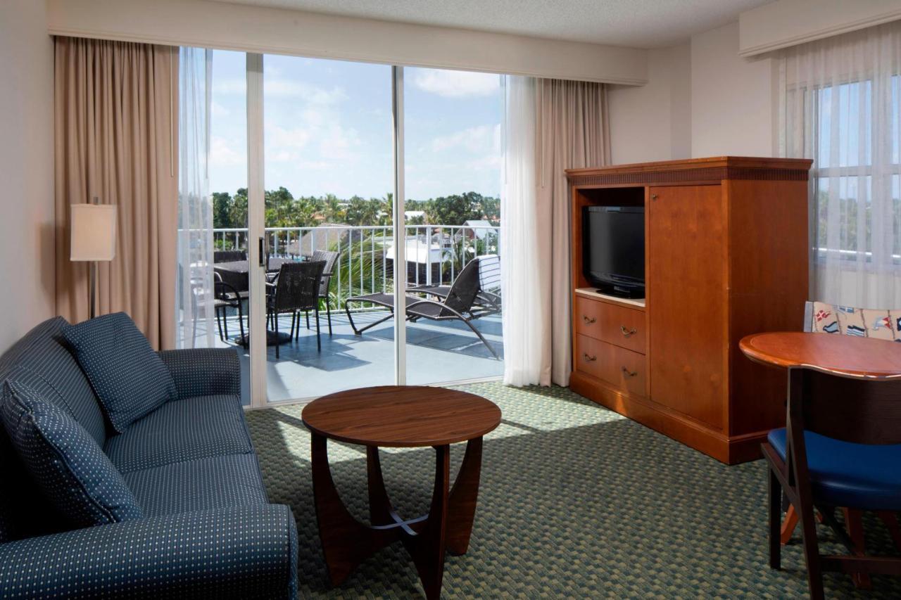 Courtyard By Marriott Key Largo Hotel Exterior photo